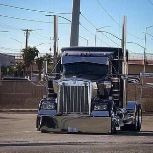 Meet your Posher, Normand